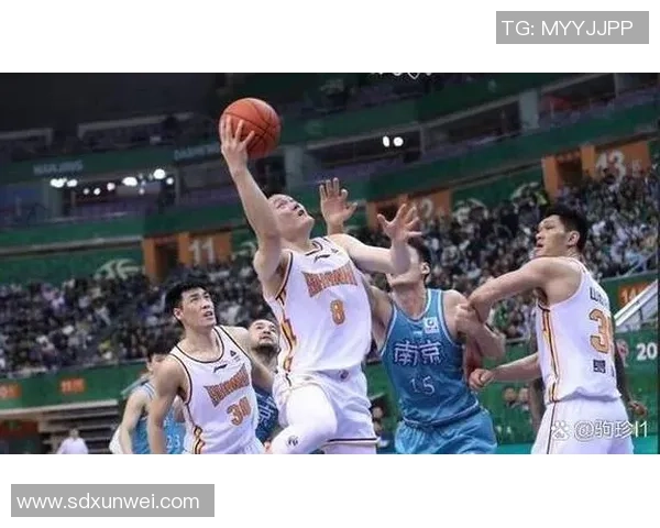 武汉篮球队与北京篮球队的精彩对决赛后分析与战术探讨